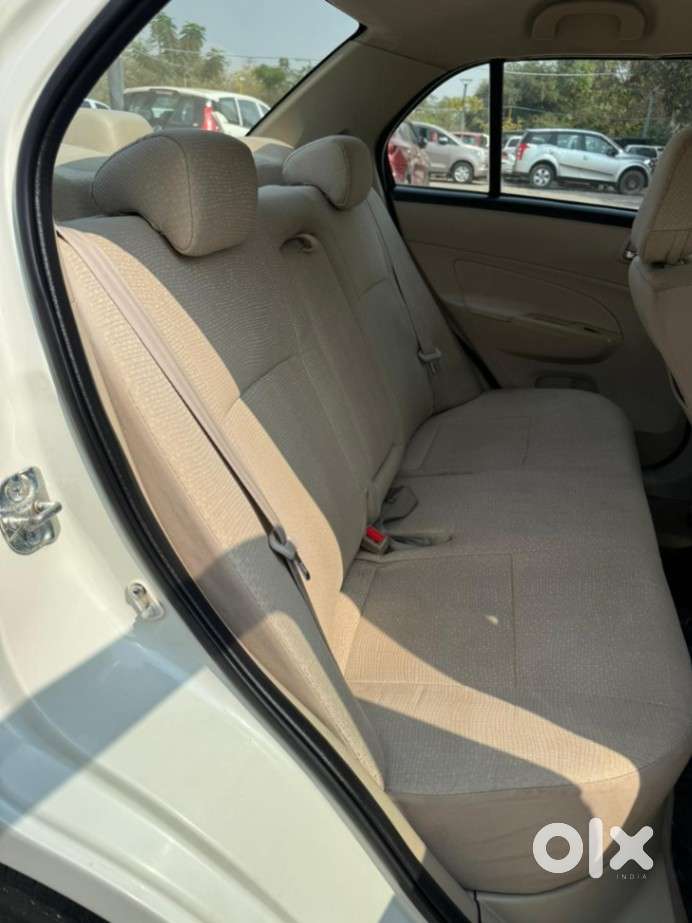 Maruti Suzuki Swift Dzire 1.3 Vxi, 2014, Petrol
