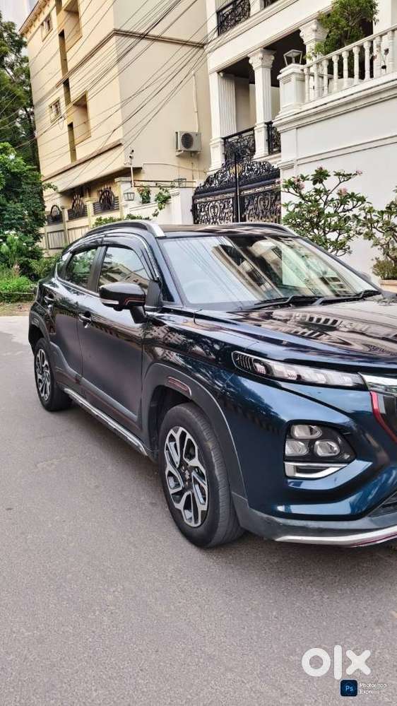 Maruti Suzuki Fronx Alpha 1.0l Turbo Mt Dual Tone, 2024, Petrol