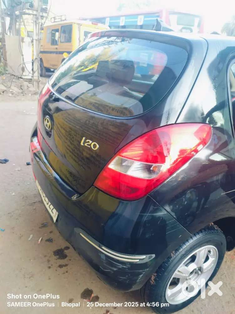 Hyundai I20 2010 Diesel 100000 Km Driven
