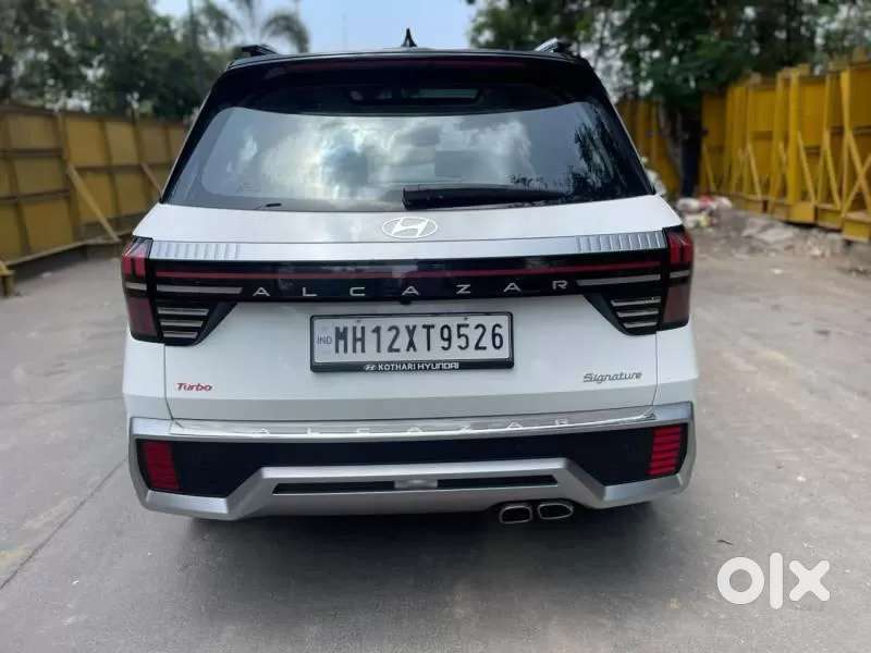 Hyundai Alcazar, 2025, Petrol