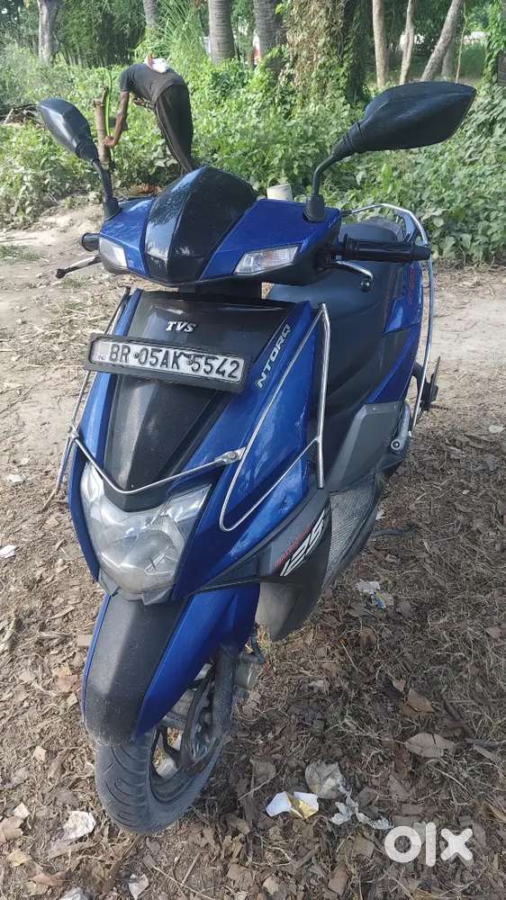 Good condition Scooters 1823458098 - Main Image