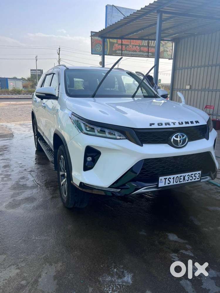 Toyota Fortuner Legender 2016 Diesel 131000 Km Driven
