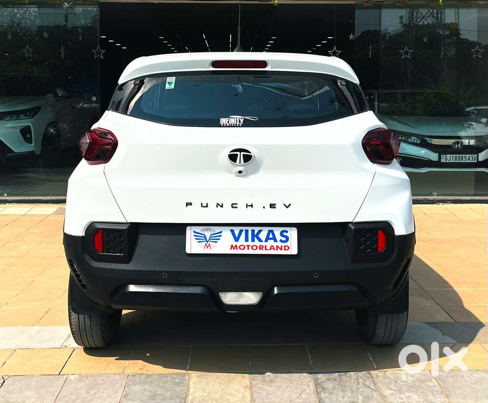 Tata Punch Ev Smart Plus, 2024, Electric