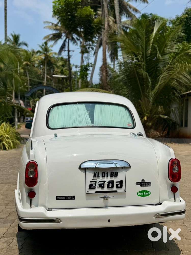 Ambassador Ambassador 2011 Diesel 56000 Km Driven