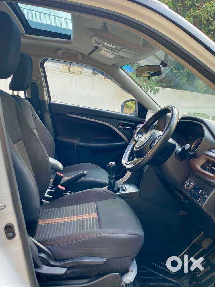 Maruti Suzuki Brezza 1.5 Zxi Smart Hybrid, 2022, Petrol