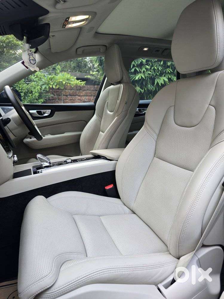 Volvo Xc60 2.0 B5 Ultimate, 2025, Petrol
