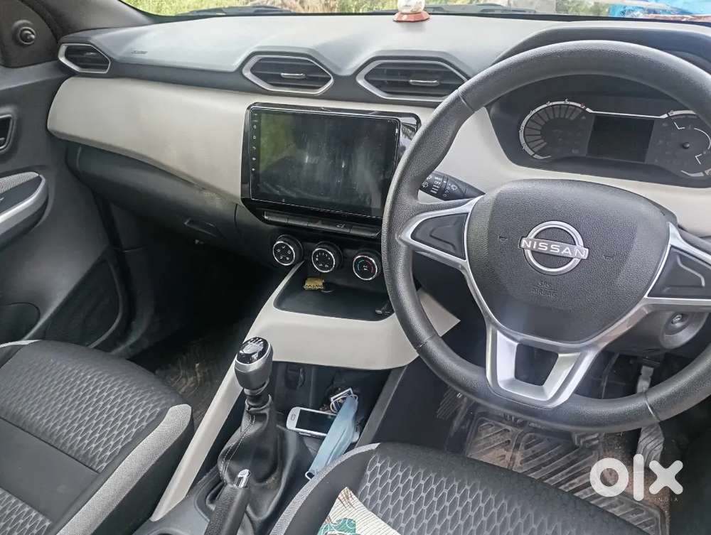 Nissan Magnite 2024 Petrol Well Maintained