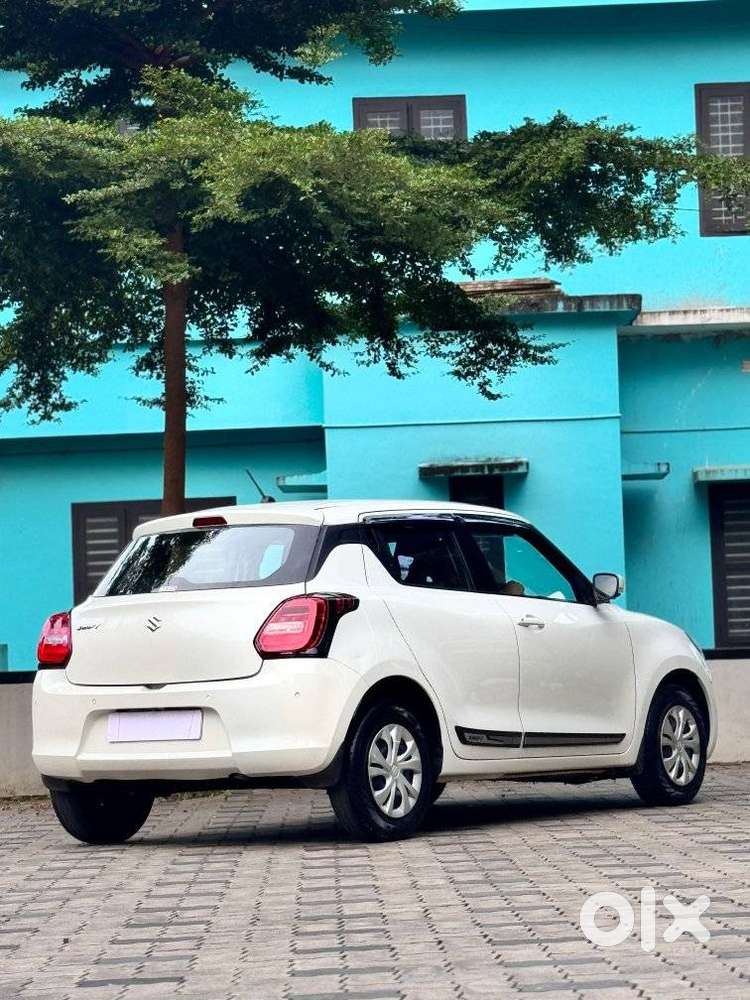 Maruti Suzuki Swift, 2023, Petrol