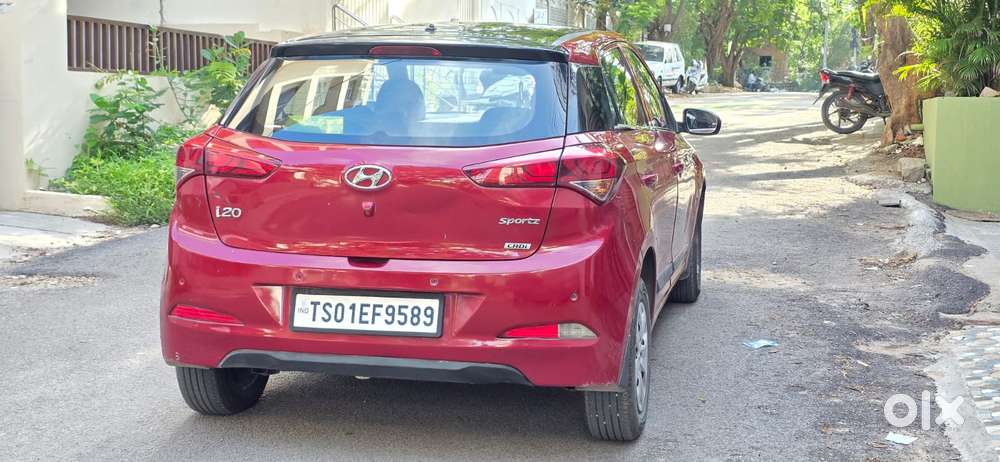 Hyundai Elite I20 Sportz Plus Dual Tone, 2016, Diesel