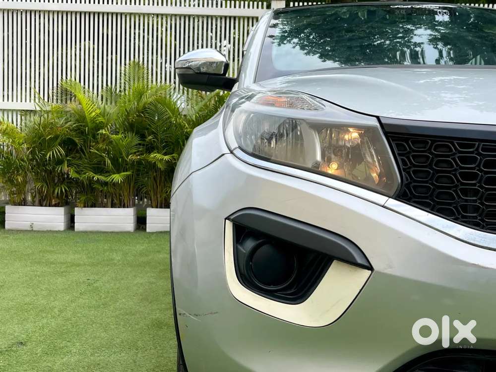 Tata Nexon 1.2 Revotron Xm, 2018, Petrol