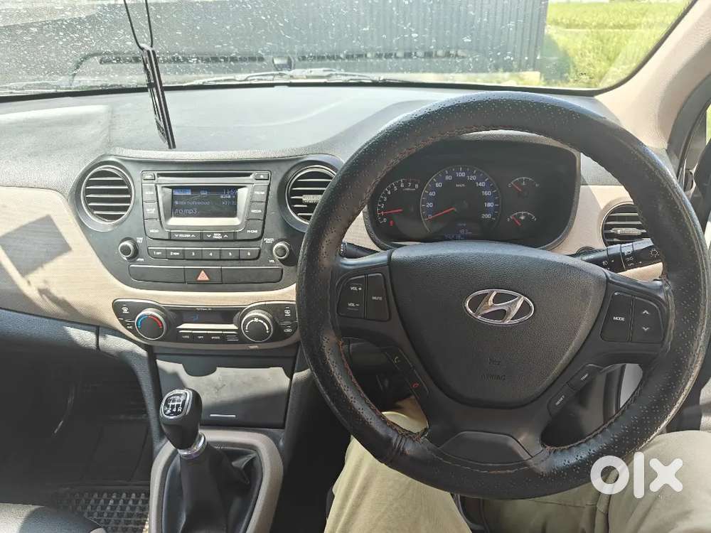 Hyundai Xcent Petrol Manual 2015