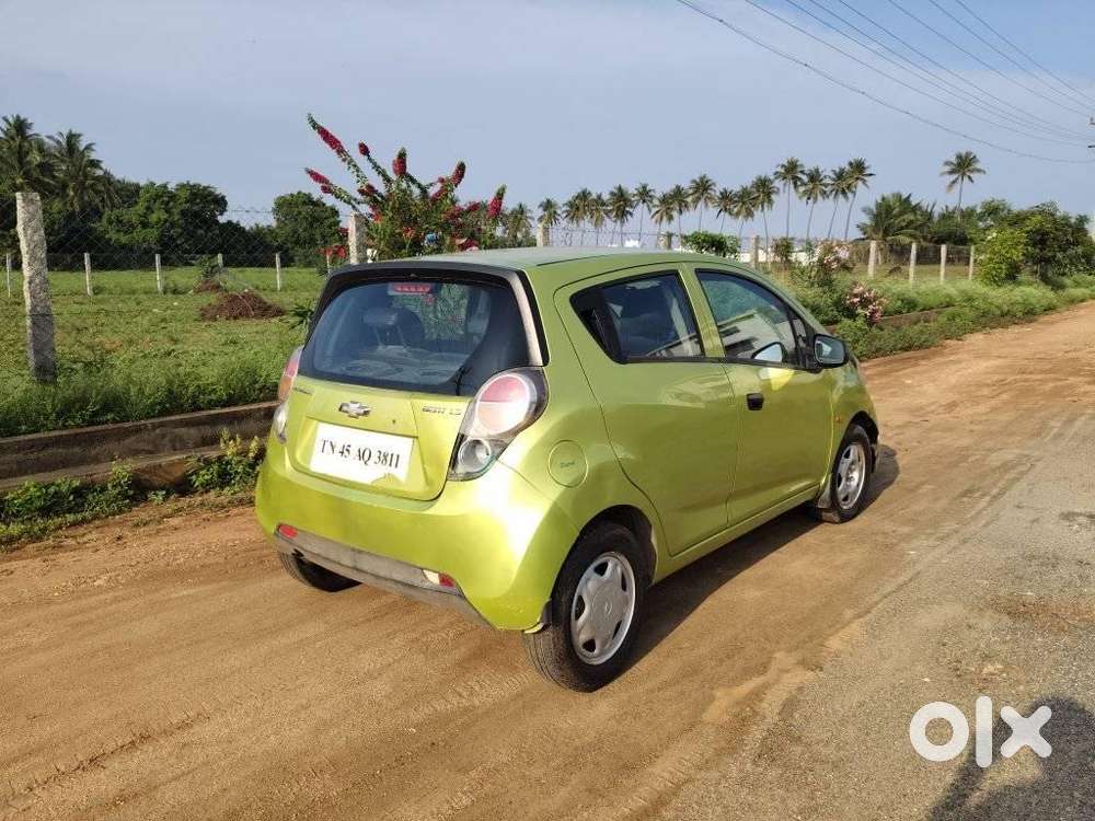 Chevrolet Beat, 2010, Petrol