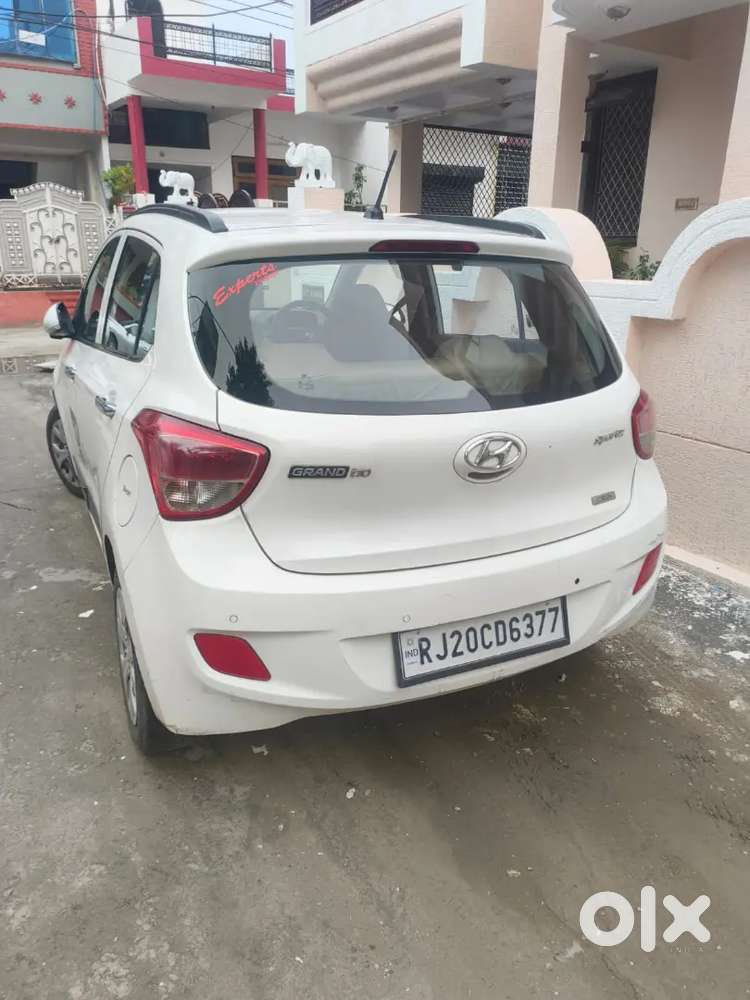 Hyundai I10 Sportz Diesel 2015