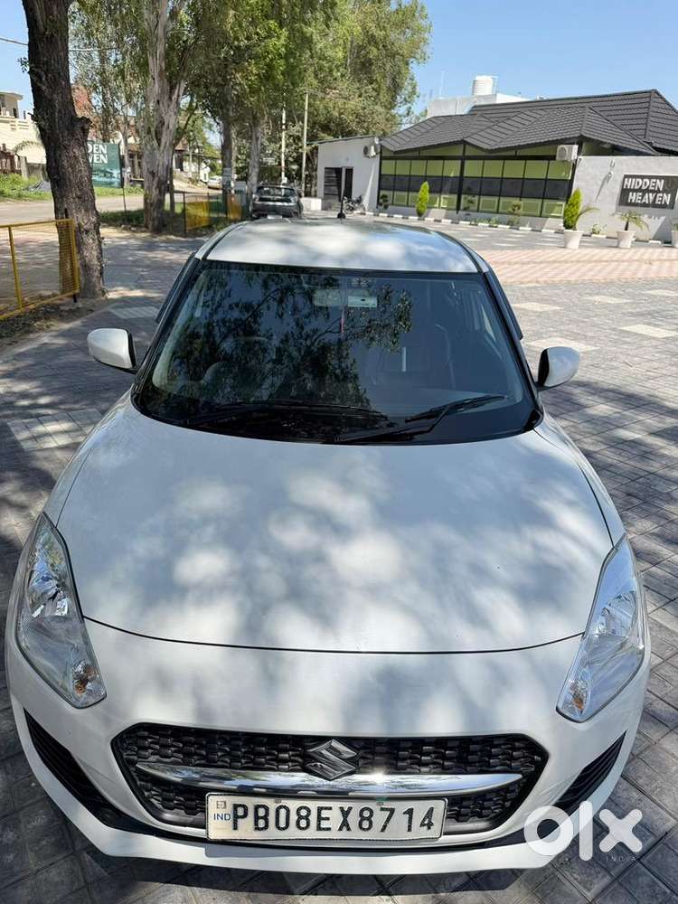 Maruti Suzuki Swift 2022 Petrol 75000 Km Driven