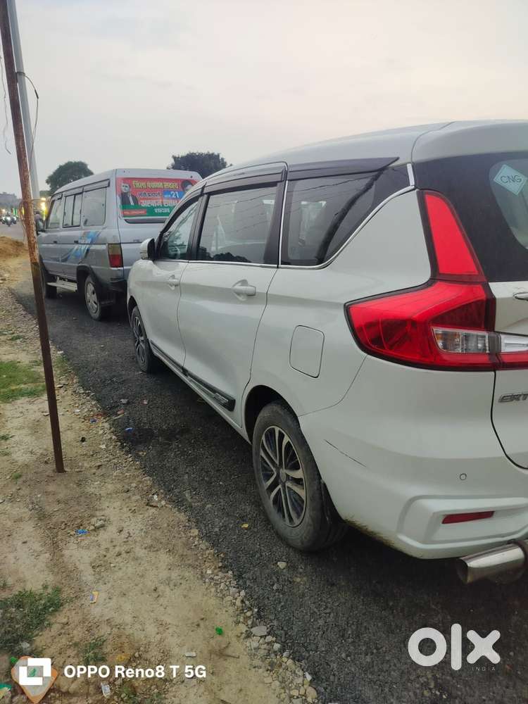 Maruti Suzuki Ertiga Vxi 2025