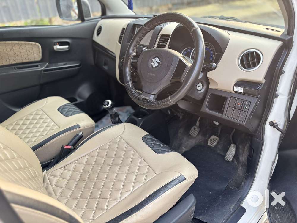 Maruti Suzuki Wagon R Stingray 1.0 Vxi Plus, 2017, Petrol