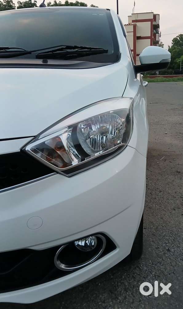 Tata Tiago Xza, 2019, Petrol
