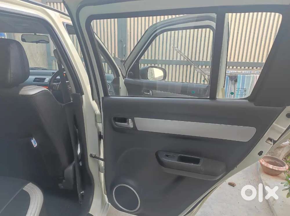 Maruti Suzuki Swift Zxi 2010 Model