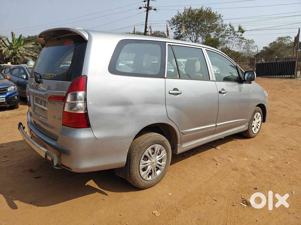 Toyota Innova 2.5 Gx 7 Str Bs-iii, 2016, Diesel