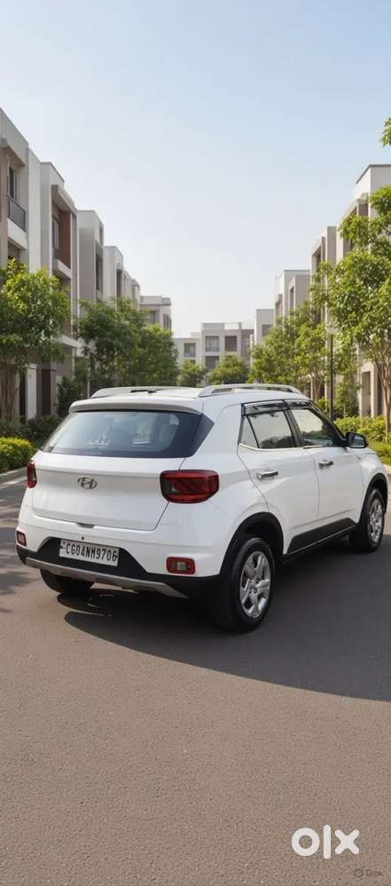 Hyundai Venue E 1.2 Petrol, 2021, Petrol
