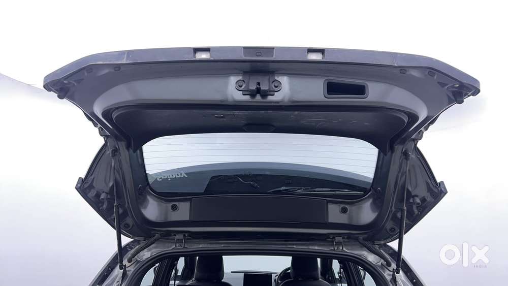 Tata Nexon Fearless Plus S 1.2 Revotron Petrol 7 Dca  Dt, 2023, Petr..
