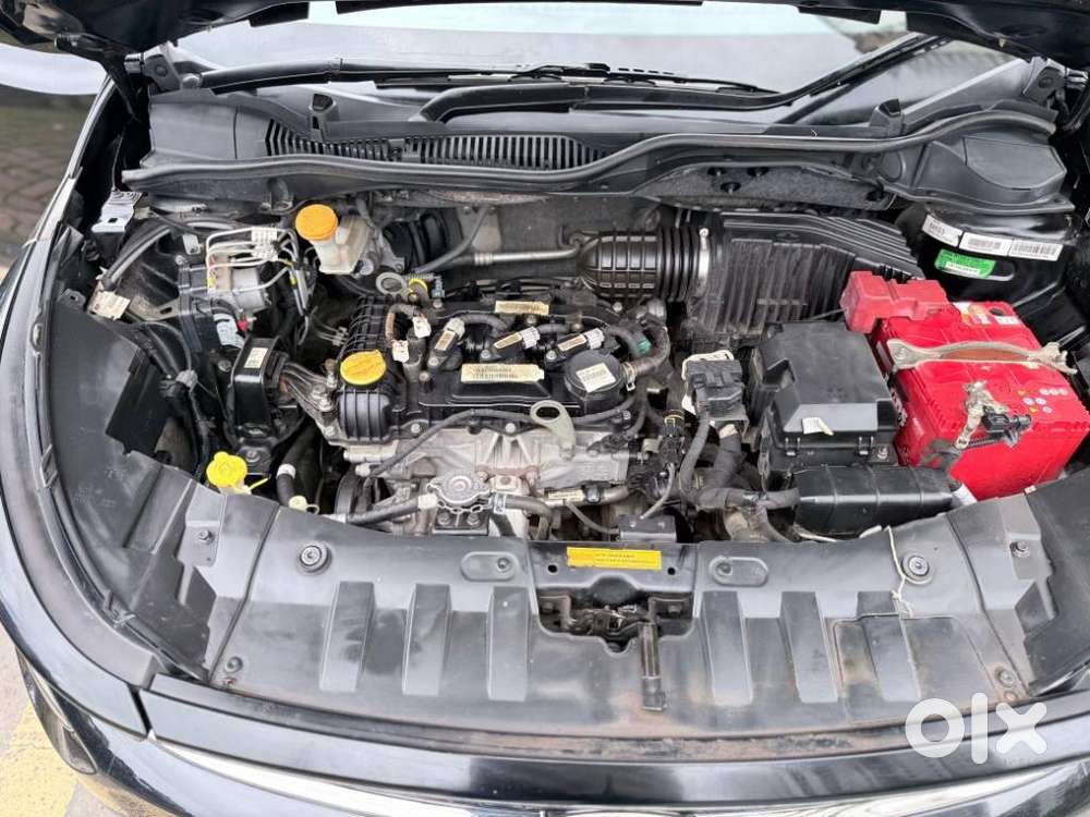 Tata Altroz Xz Plus (s) Dark Edition, 2022, Petrol