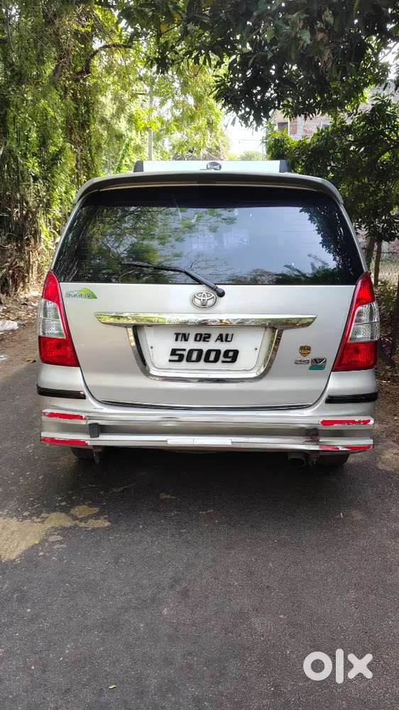 Toyota Innova Diesel 2012