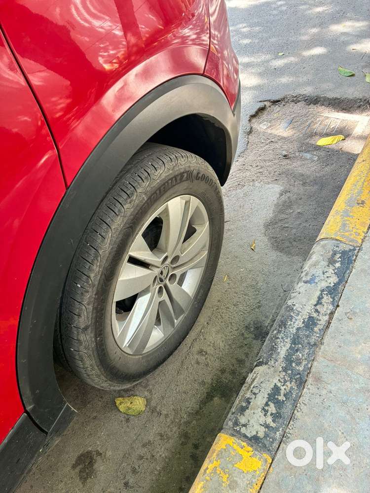 Skoda Kushaq 1.0 Tsi Style At, 2021, Petrol