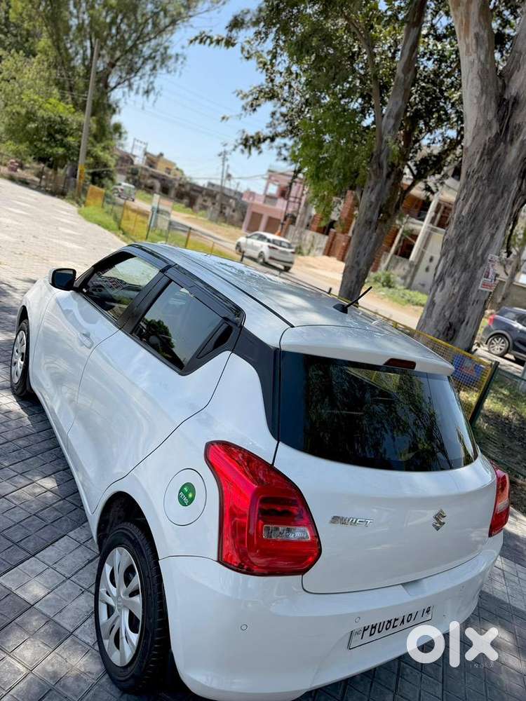 Maruti Suzuki Swift 2022 Petrol 75000 Km Driven