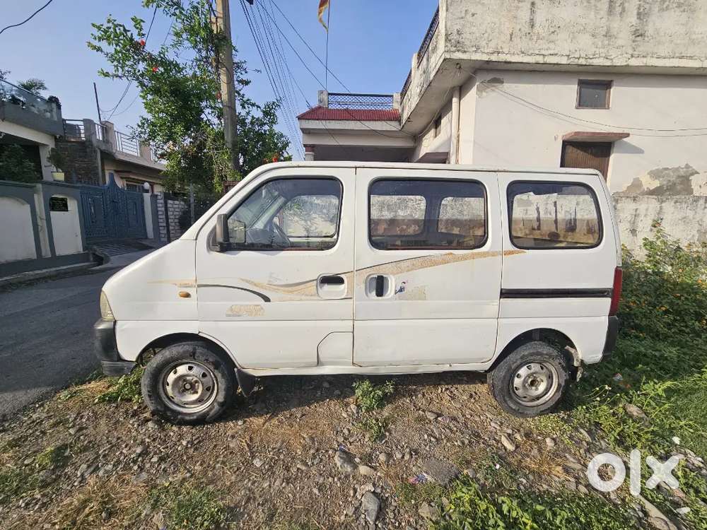 Maruti Suzuki Eeco 2011 Petrol 99076 Km Driven