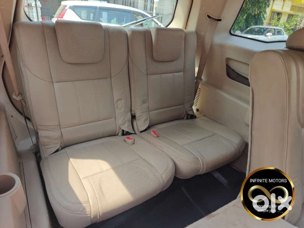Mahindra Xuv500 At W10 Fwd, 2015, Diesel