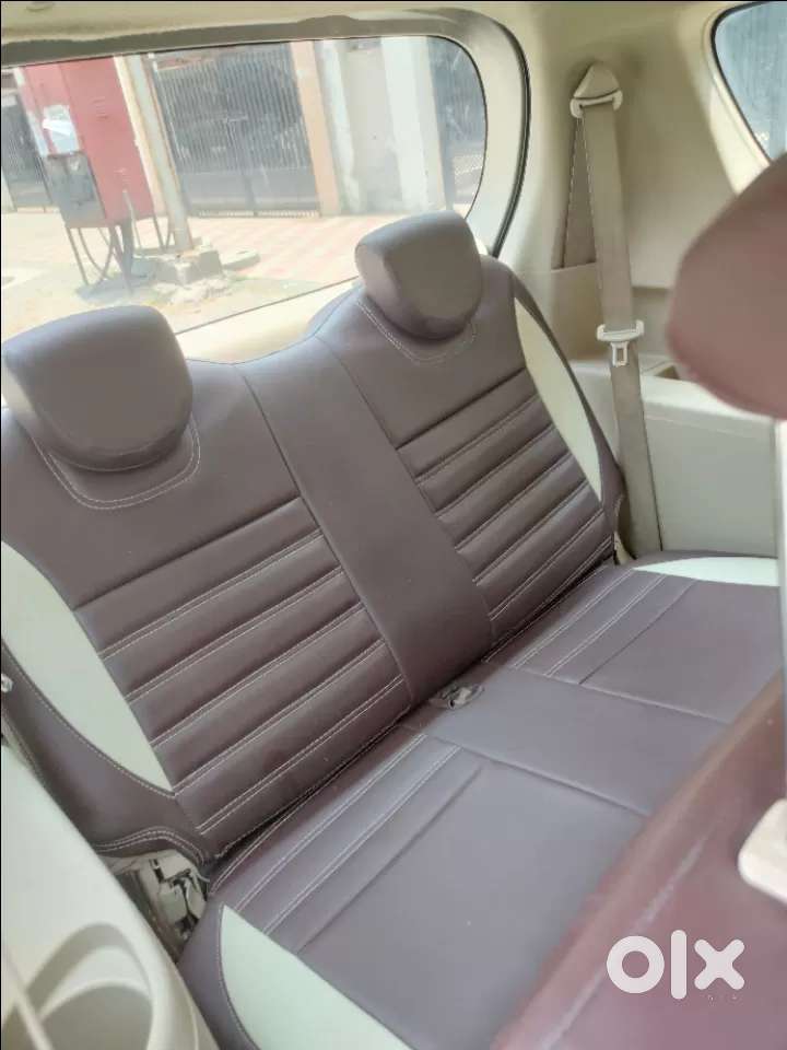 Maruti Suzuki Ertiga Vxi, 2015, Petrol