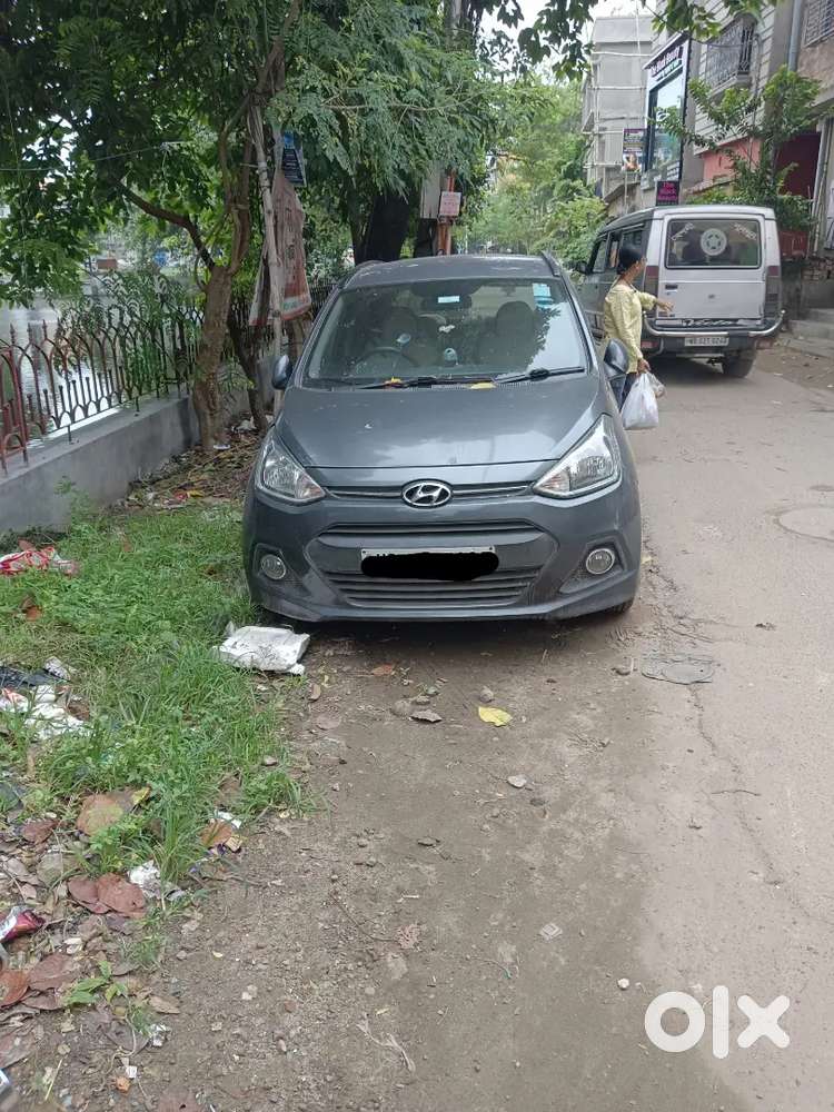 Very Good Condition, Hyundai Grand I10 Sportz.new Sit Cover.