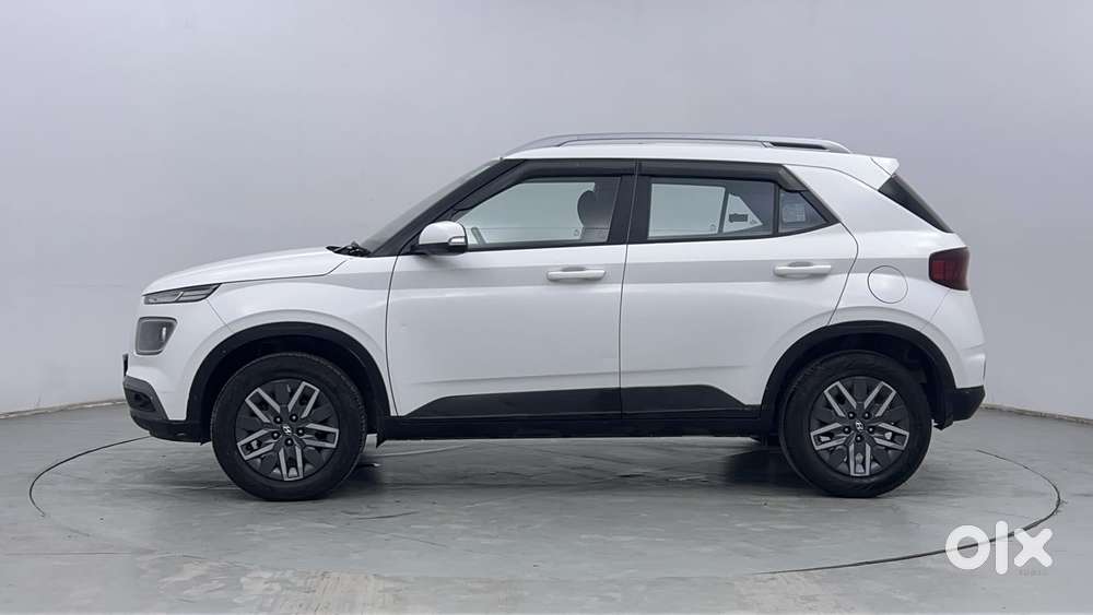 Hyundai Venue Sx Turbo, 2022, Petrol