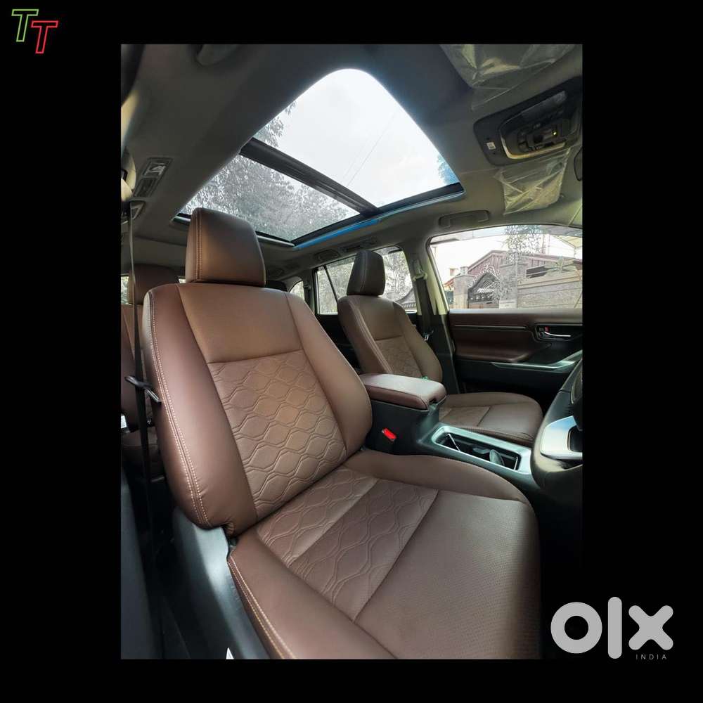 Toyota Innova Hycross 2.0 Zx (o) Hybrid 7 Str, 2026, Petrol