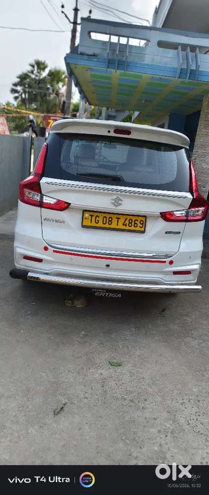 Maruti Suzuki Ertiga Zxi 2024