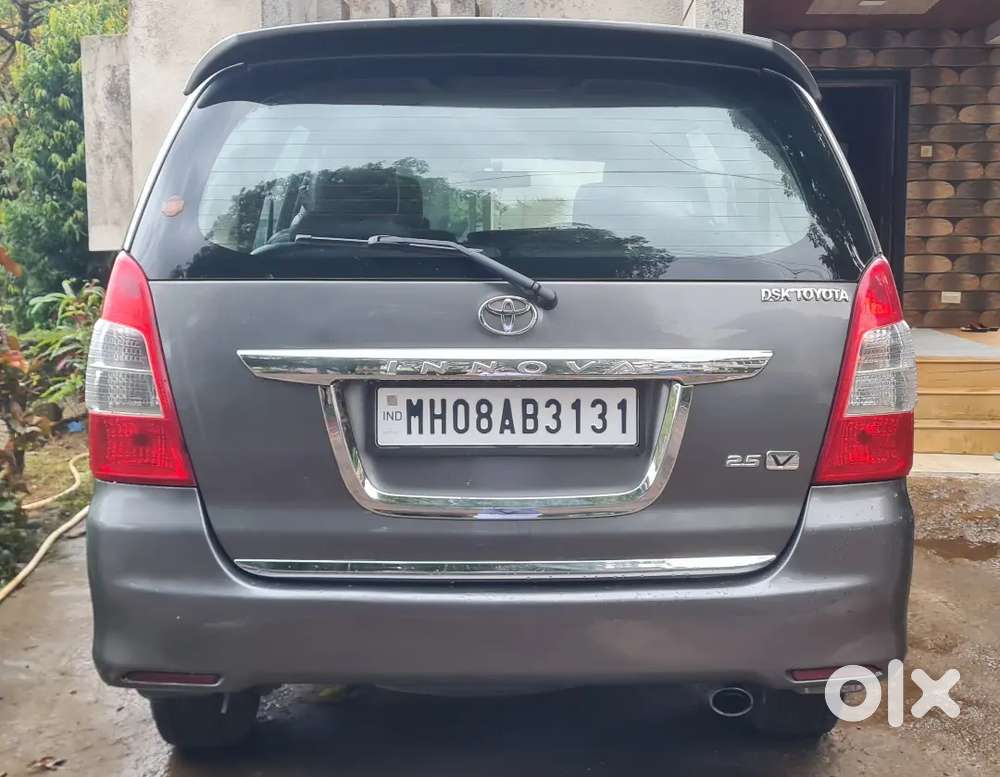 Toyota Innova 2012 November