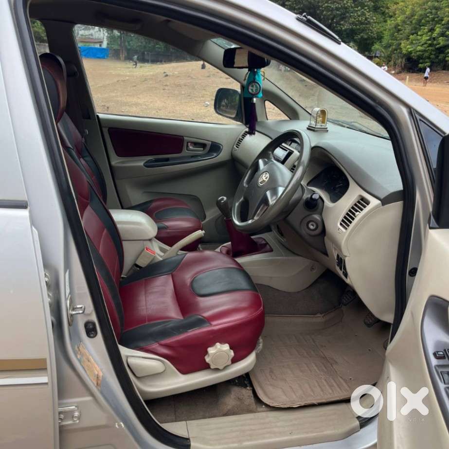 Toyota Innova 2.5 Vx 7 Str Bs-iii, 2014, Diesel