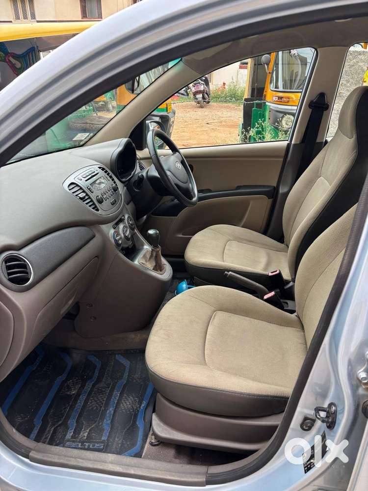 Hyundai I10 Sportz 2011 Car