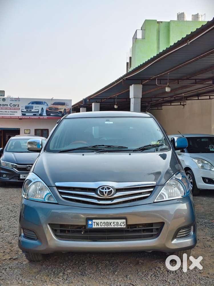 Toyota Innova 2.5 V 7 Str, 2011, Diesel