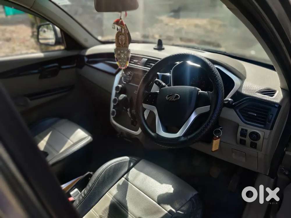 Mahindra Kuv 100 2016 Diesel 125000 Km Driven