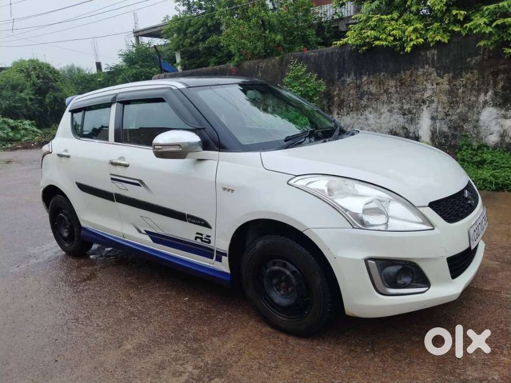 Maruti Suzuki Swift Vxi With Abs, 2015, Petrol