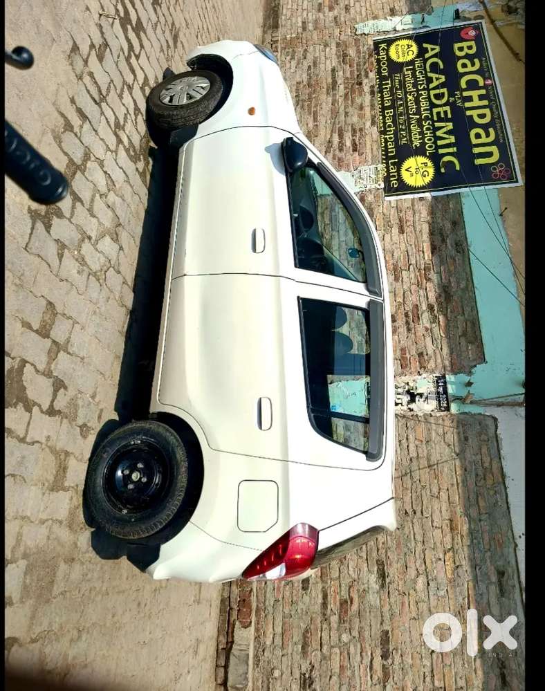 Car Good Condition And Tayer Vary Good