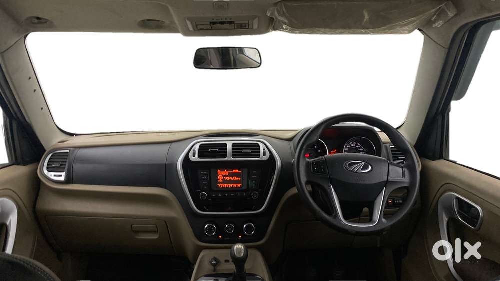 Mahindra Tuv 300 Mhawk100 T8, 2017, Diesel