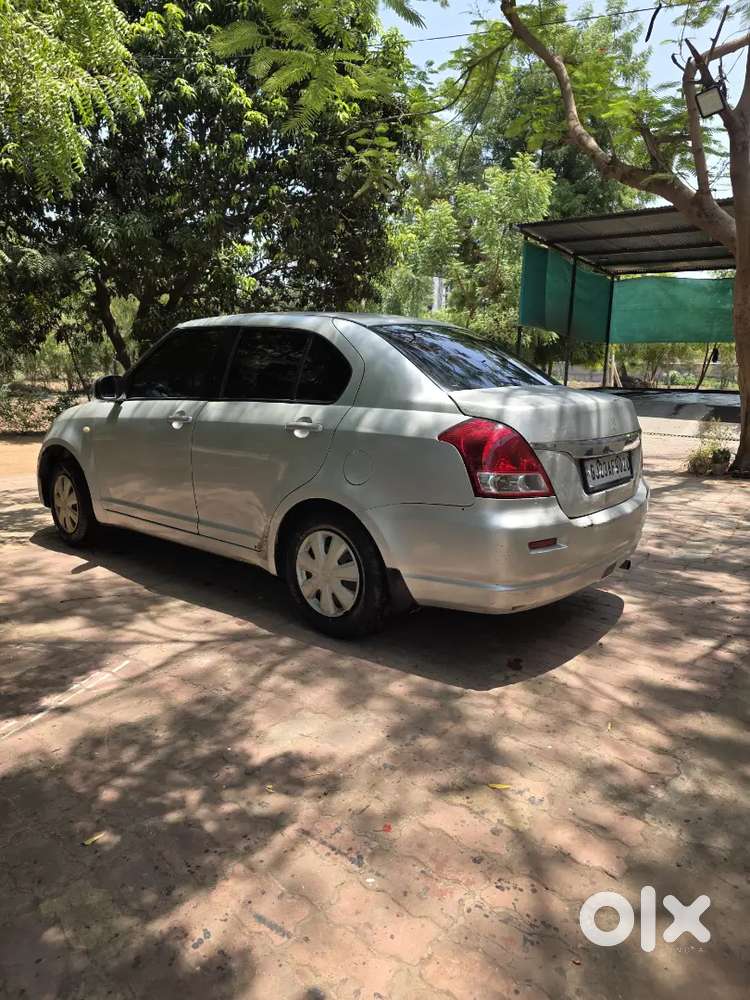 Swift Desire Vxi 2011 Cng