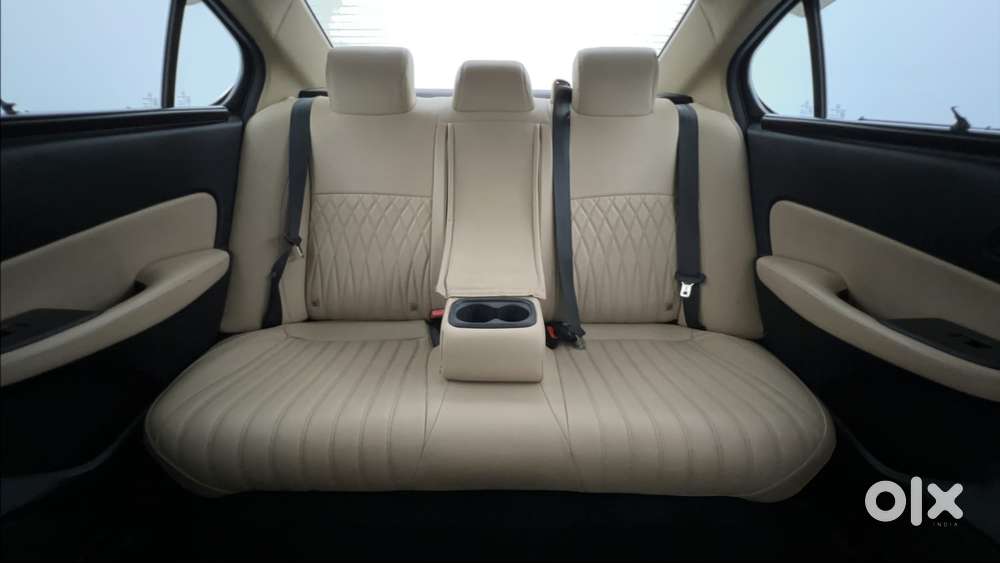 Honda City 1.5 V Mt, 2023, Petrol