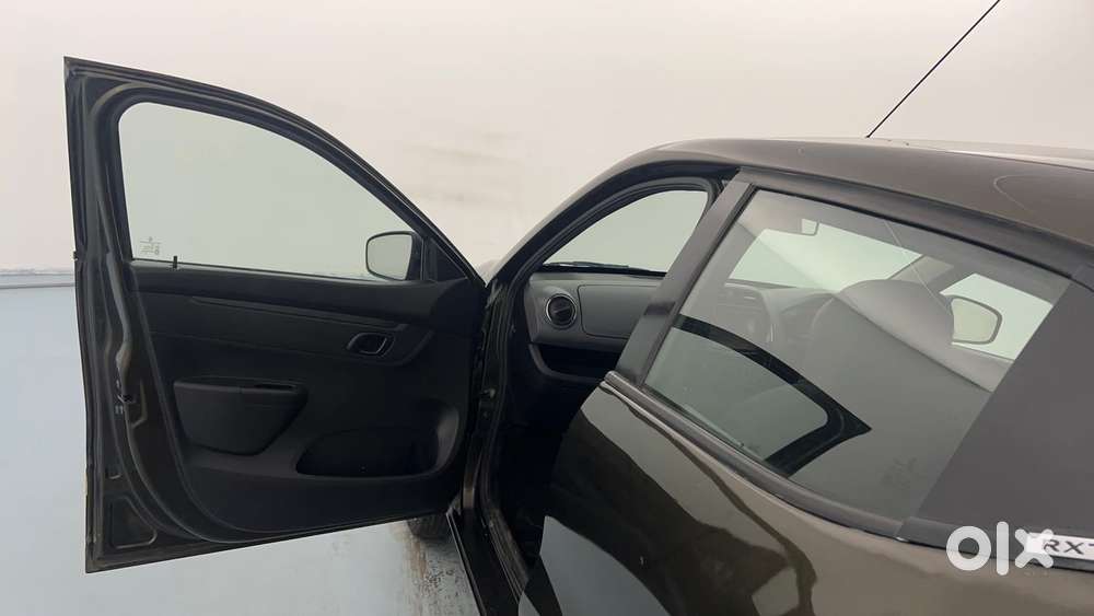 Renault Kwid 1.0 Rxt, 2017, Petrol
