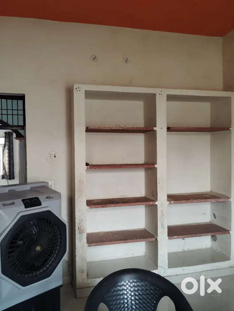 1st floor for rent