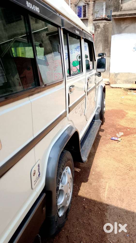 Bolero Plus 9str Ac Chilled 1st Owner