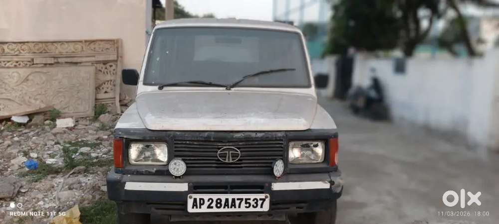 Tata Sumo Grande Lx 2001 Automatic Diesel